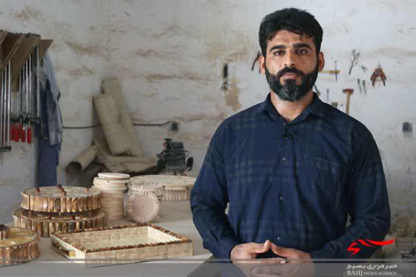 حمایت‌های بسیج سازندگی شهرستان دشتی با هدف کارآفرینی جوانان/ اشتغال‌آفرینی برای ۳۶ نفر توسط کارگاه تولید ظروف چوبی