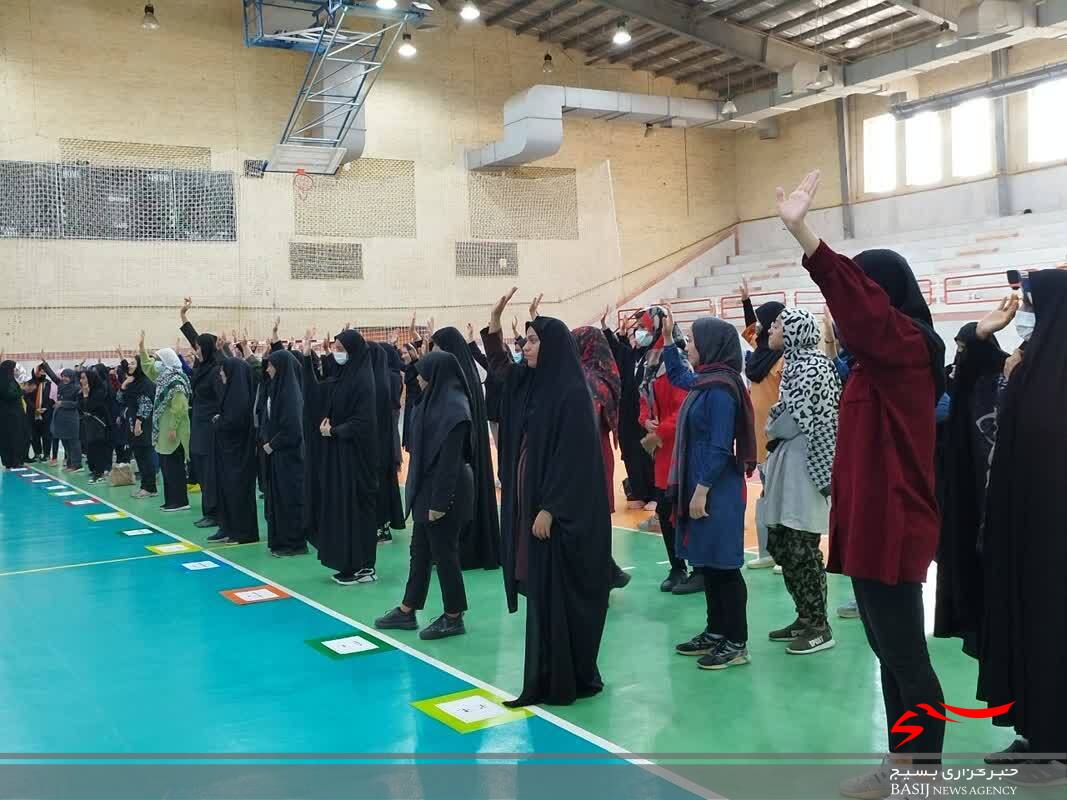 برگزاری اولین جشنواره تفریحی، ورزشی پاییزی بازی های بومی- محلی در شهرستان گچساران