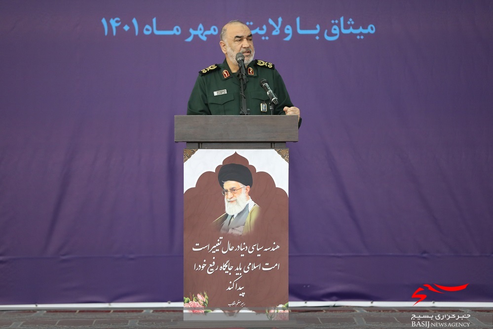 ایران فضای حیات سیاسی استکبار را تنگتر کرده است/رژیم صهیونیستی درحال سقوط است ایران فضای حیات سیاسی استکبار را تنگتر کرده است/رژیم صهیونیستی درحال سقوط است