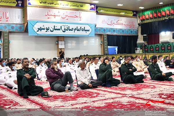 استکبار جهانی در تلاش است تا جامعه کلام رهبر جامعه را نشنود استکبار جهانی در تلاش است تا جامعه کلام رهبر جامعه را نشنود