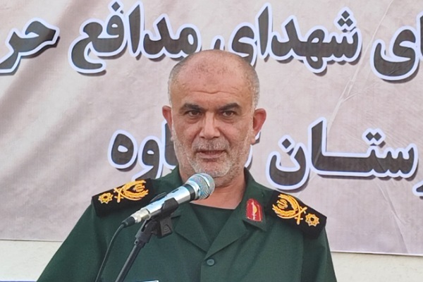 افتتاح منازل مسکونی دو خانواده شهدای مدافع حرم در گناوه
