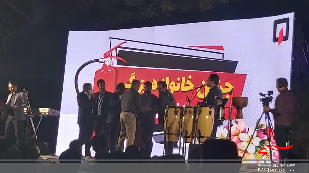 آتش نشانان ثابت کردند که وظیفه شناسی و خطر پذیری در کالبد همه ایرانیان جاریست