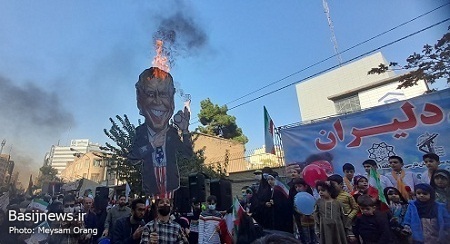 حضور پرشکوه مردم تهران در راهپیمایی ۱۳ آبان ماه