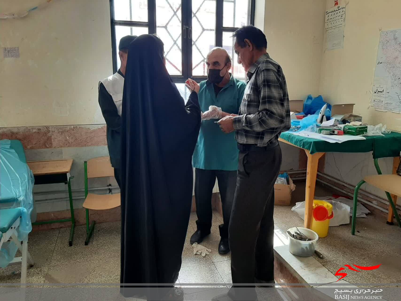 خدمت‌رسانی گروه های جهادی بسیج جامعه پزشکی به میمند رسید