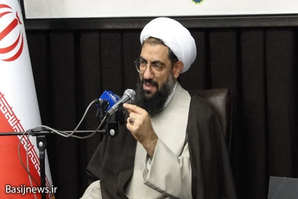 بسیج باید در همه صحنهها حضور داشته باشد بسیج باید در همه صحنهها حضور داشته باشد