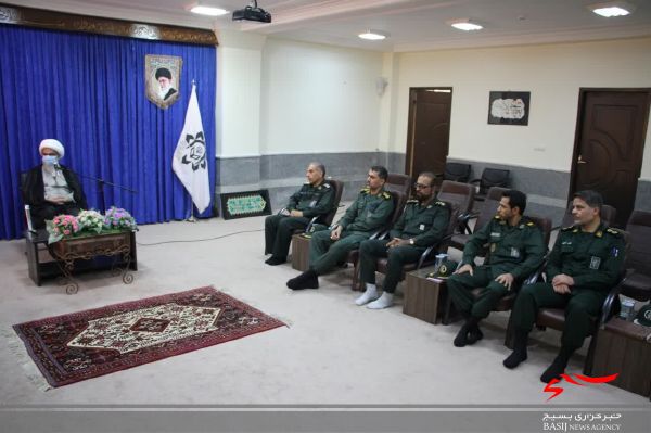 طبیعت جهان استکبار دشمنی کردن است
