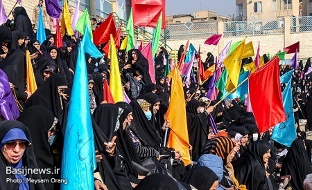 اجتماع ۱۲ هزار نفری جهادگران بسیجی تهران در محله هرندی برگزار شد