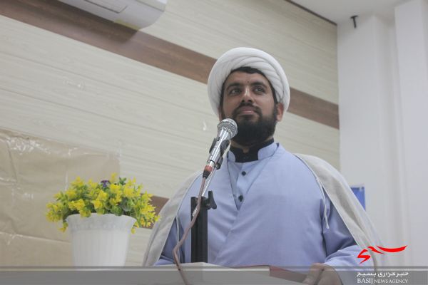 همایش دانش آموزش رهروان شهید فهمیده