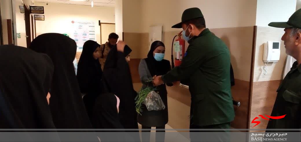 تجلیل فرمانده سپاه ریگان از پرستاران