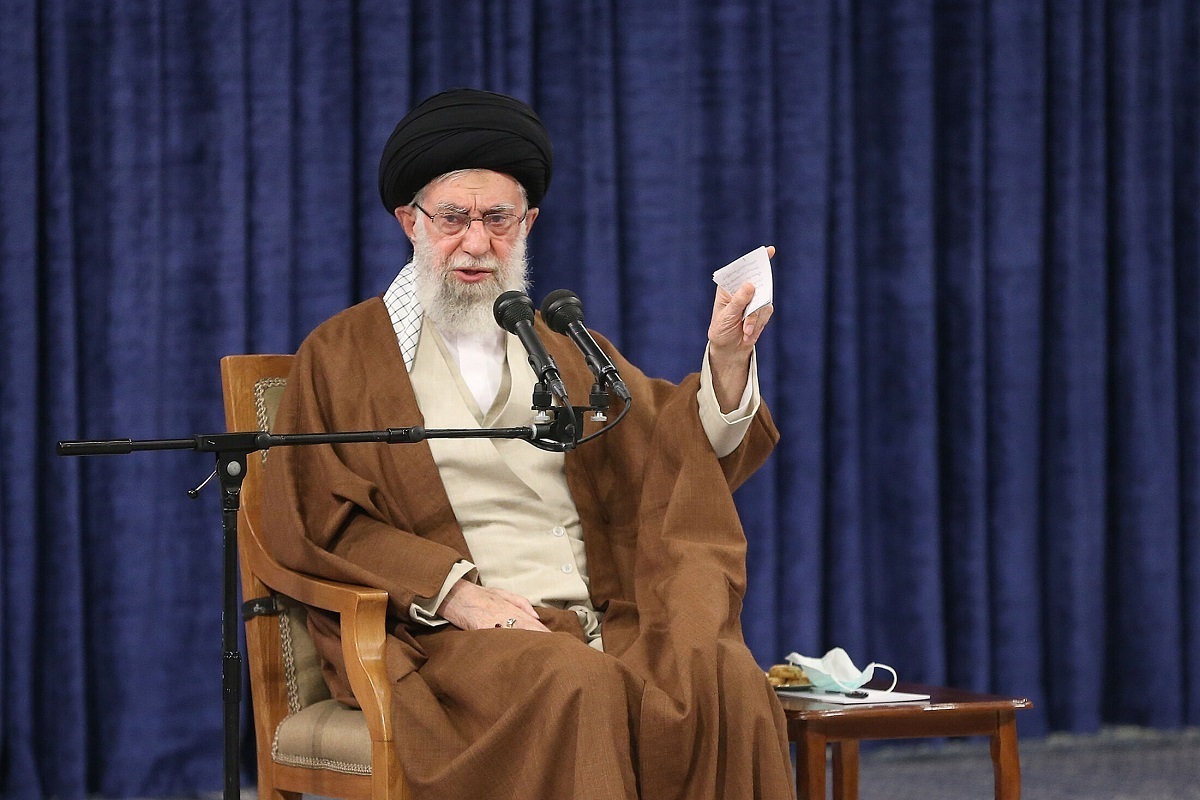 انقلاب با سازندگی، فرهنگ «ما نمی‌توانیم» را تغییر داد/هوشیاری دائم، از الزامات مهندسی فرهنگی کشور است