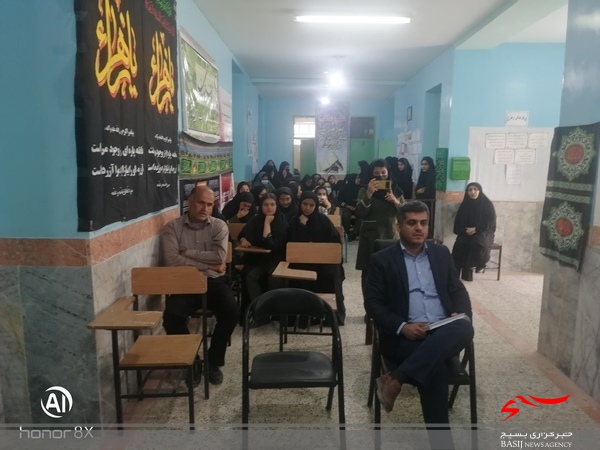 مراسم ایام فاطمیه در مدارس شهر دلوار برگزار شد
