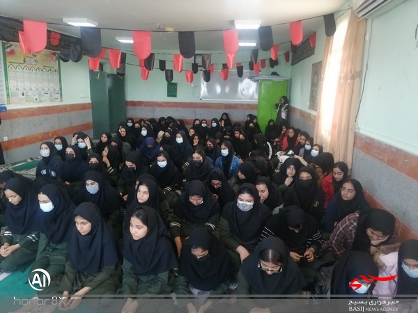 گزارش تصویری از برنامه های اجرایی ایام فاطمیه در مدارس دلوار