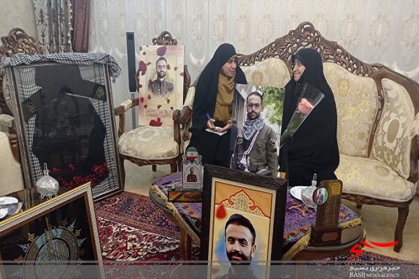 حسین ارتباط شدیدی با شهدای گمنام داشت/ حسین از امام حسین(ع) قوت و توان می گرفت