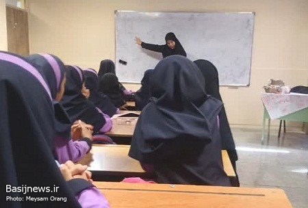 برگزاری نشست بصیرتی و روشنگری با موضوع حجاب