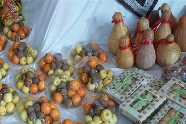 توزیع بیش از 1000 بسته یلدایی در چالدران توزیع بیش از 1000 بسته یلدایی در چالدران