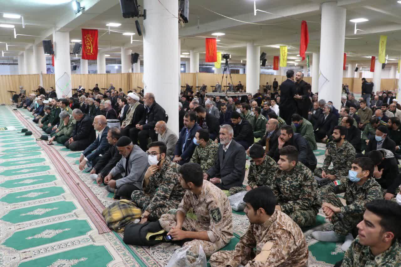 امام خمینی(ره) با تشکیل بسیج بقای انقلاب اسلامی را ضمانت کرد