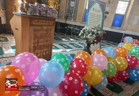 برگزاری مراسم جشن تکلیف ۷۰ نفری دختران در شبستان مسجد علی بن موسی الرضا(ع)