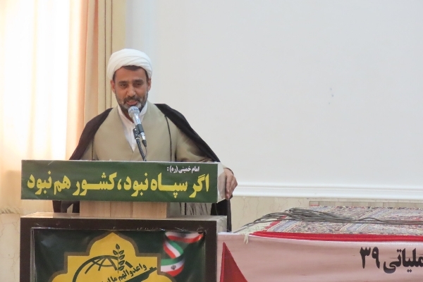 انس با قرآن لازمه بهره‌گیری حداکثری از فیوضات ماه رمضان است