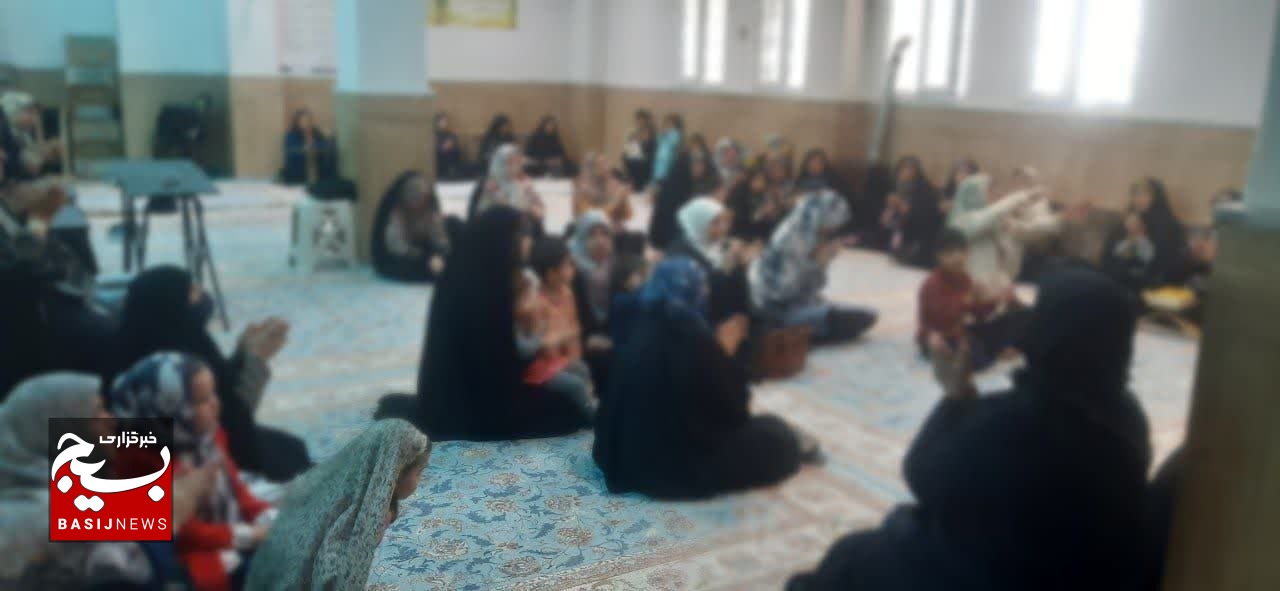 برگزاری محفل قرآنی در مسجد امام محمد باقر(ع) قم برگزاری محفل قرآنی در مسجد امام محمد باقر(ع) قم
