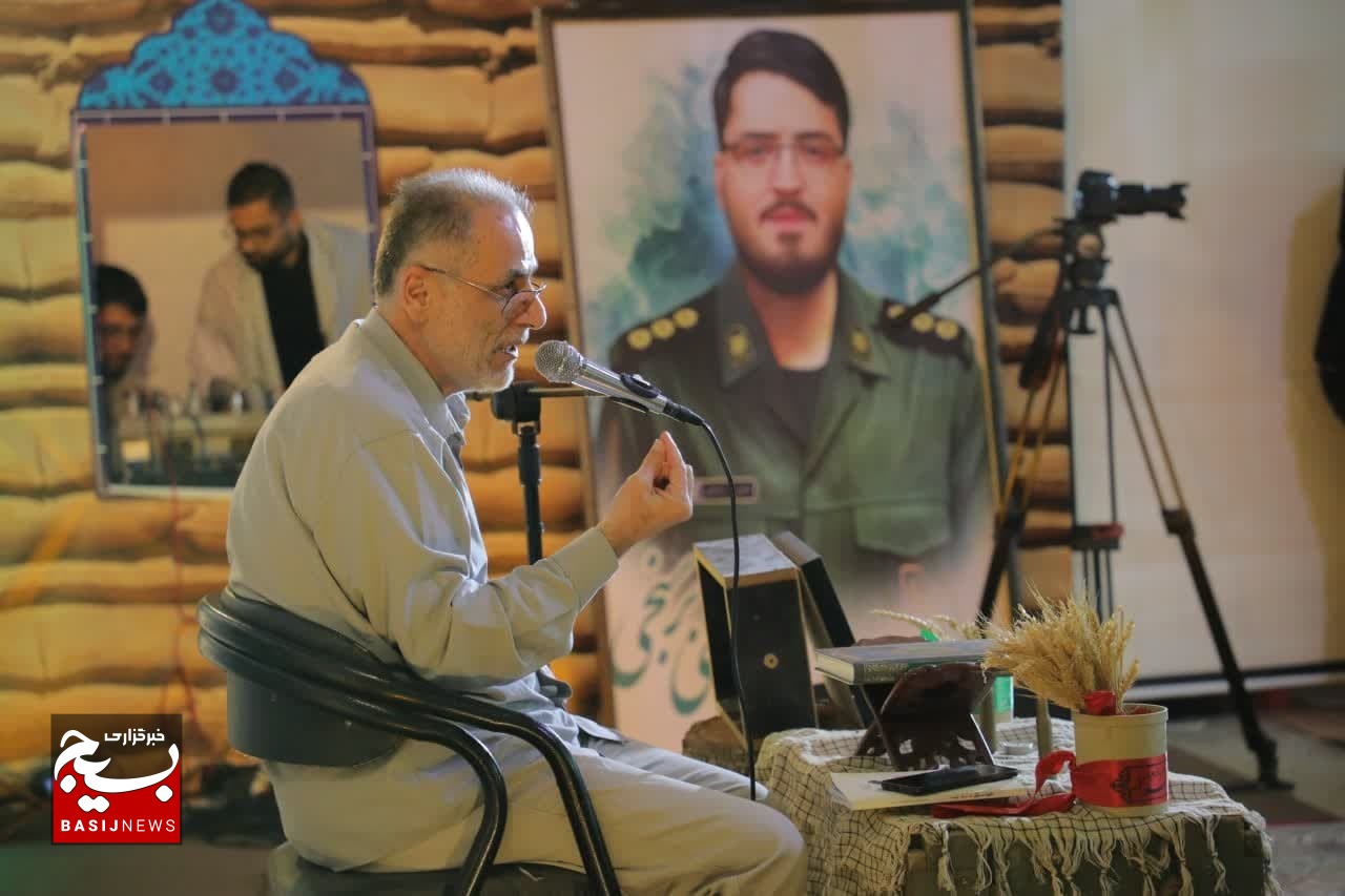با راه اندازی نهضت وصیت نامه خوانی شهدا