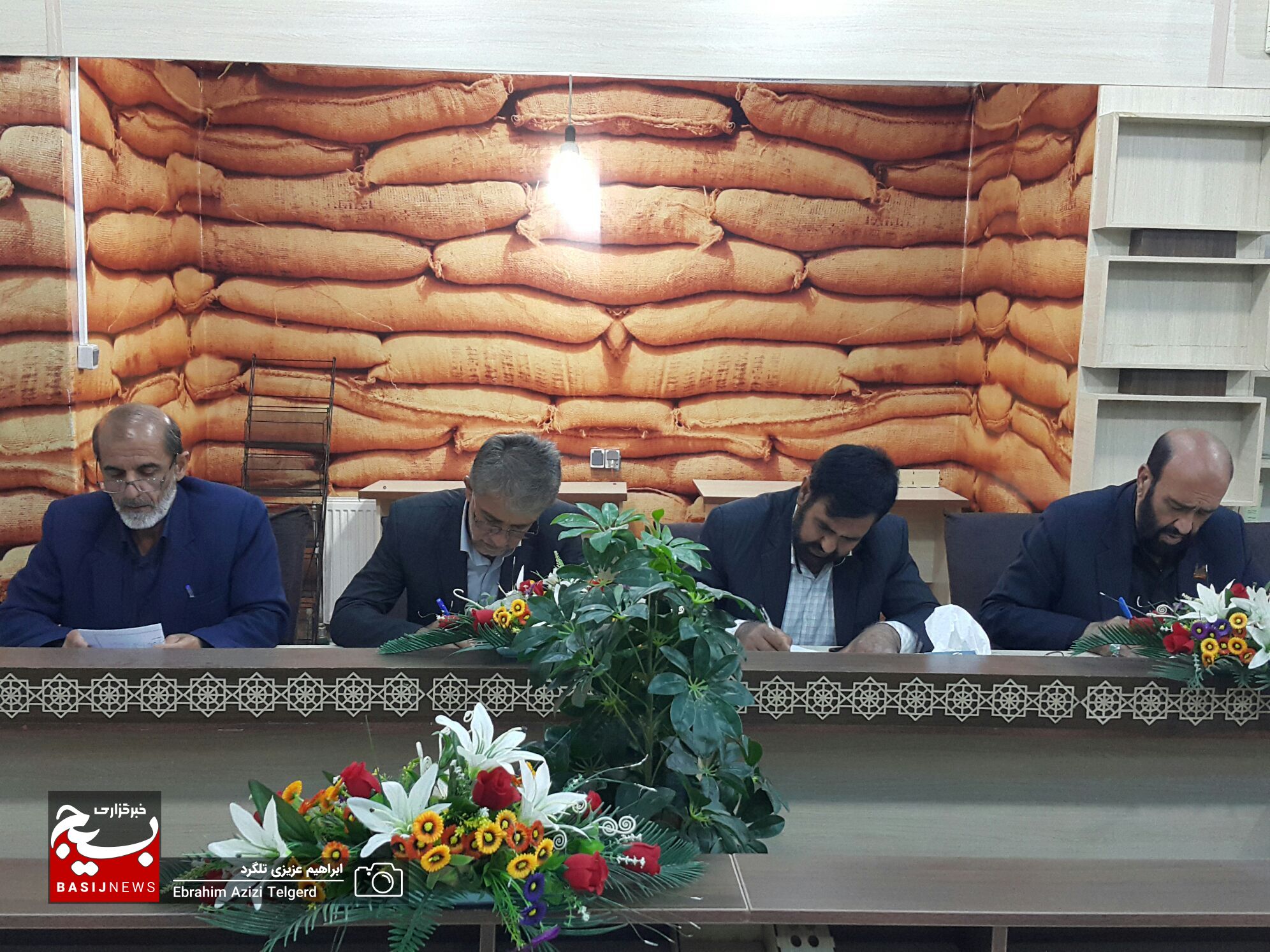 هم اندیشی فرماندهان دوران دفاع مقدس استان برای تشریح عملیات های بزرگ در رسانه ها