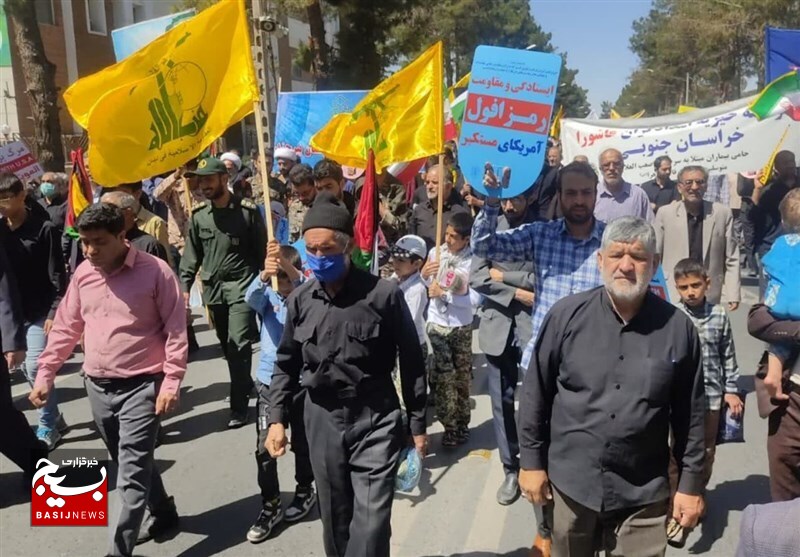 شکوه حضور اردبیلیها در راهپیمایی روز قدس/ تاکید مردم بر نابودی اسرائیل شکوه حضور اردبیلیها در راهپیمایی روز قدس/ تاکید مردم بر نابودی اسرائیل