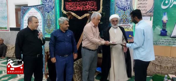 تجلیل از فعالین قرآنی روستای گورک کله بندی