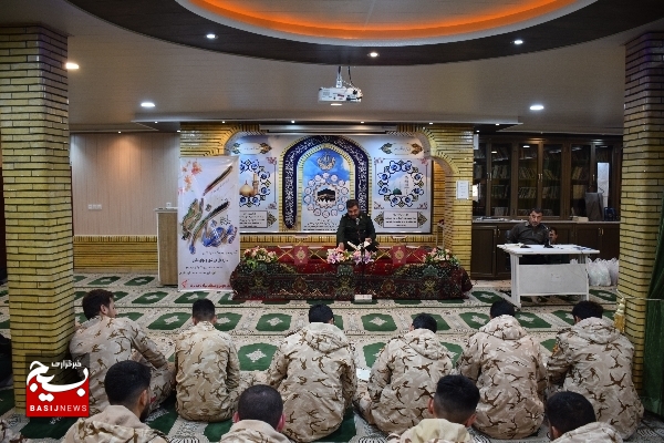 سومین محفل انس با قرآن در سپاه مرند برگزار شد