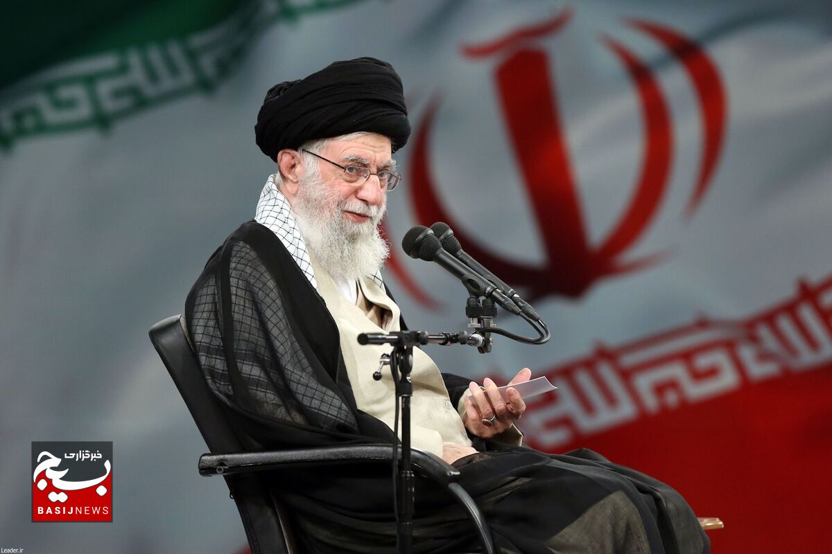 فردا جمعی از مردم کرمان و خوزستان با رهبر معظم انقلاب دیدار می‌کنند