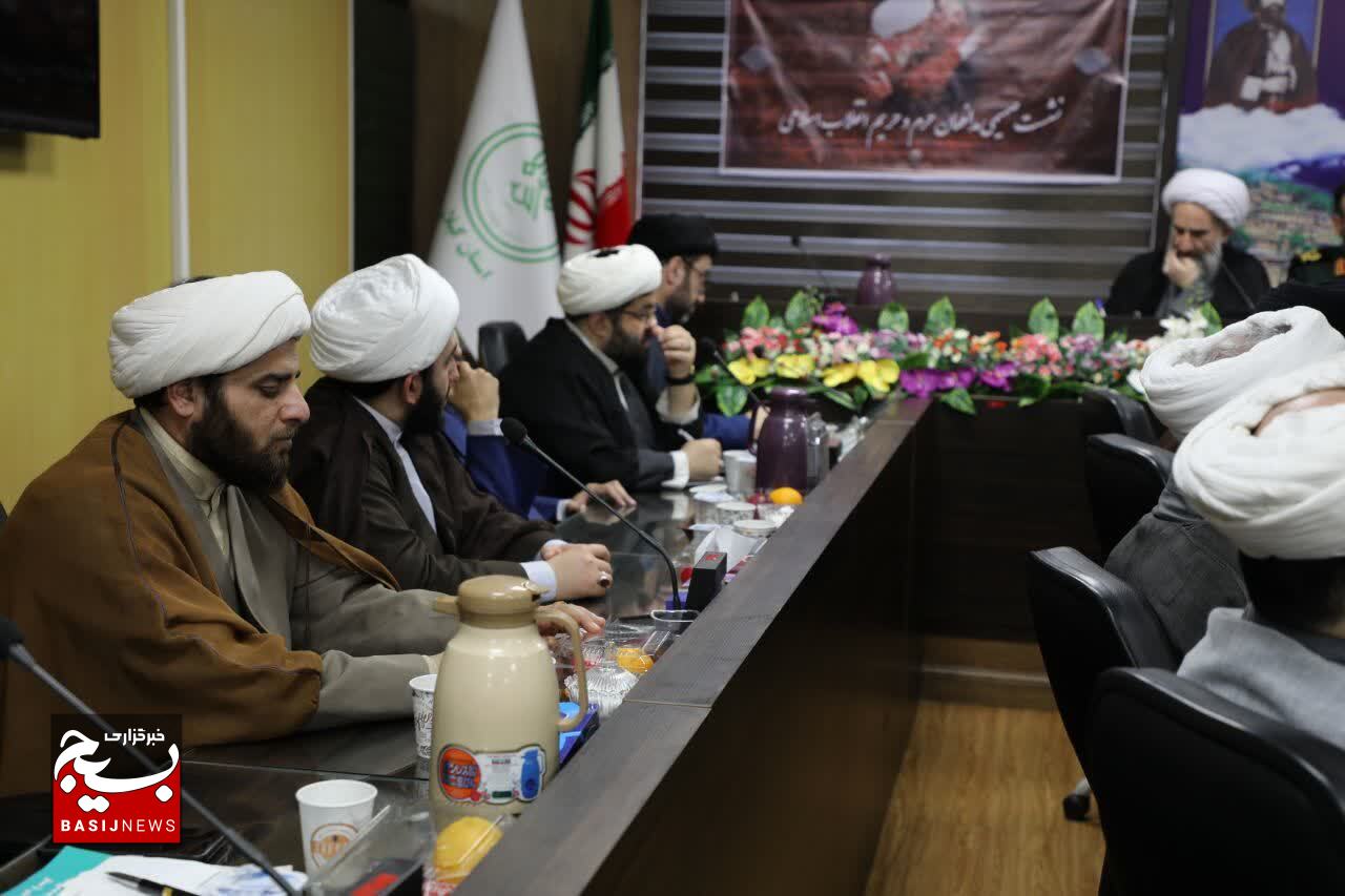 ضرورت تعامل و همکاری اداره تبلیغات استان و شهرستان ها با سپاه