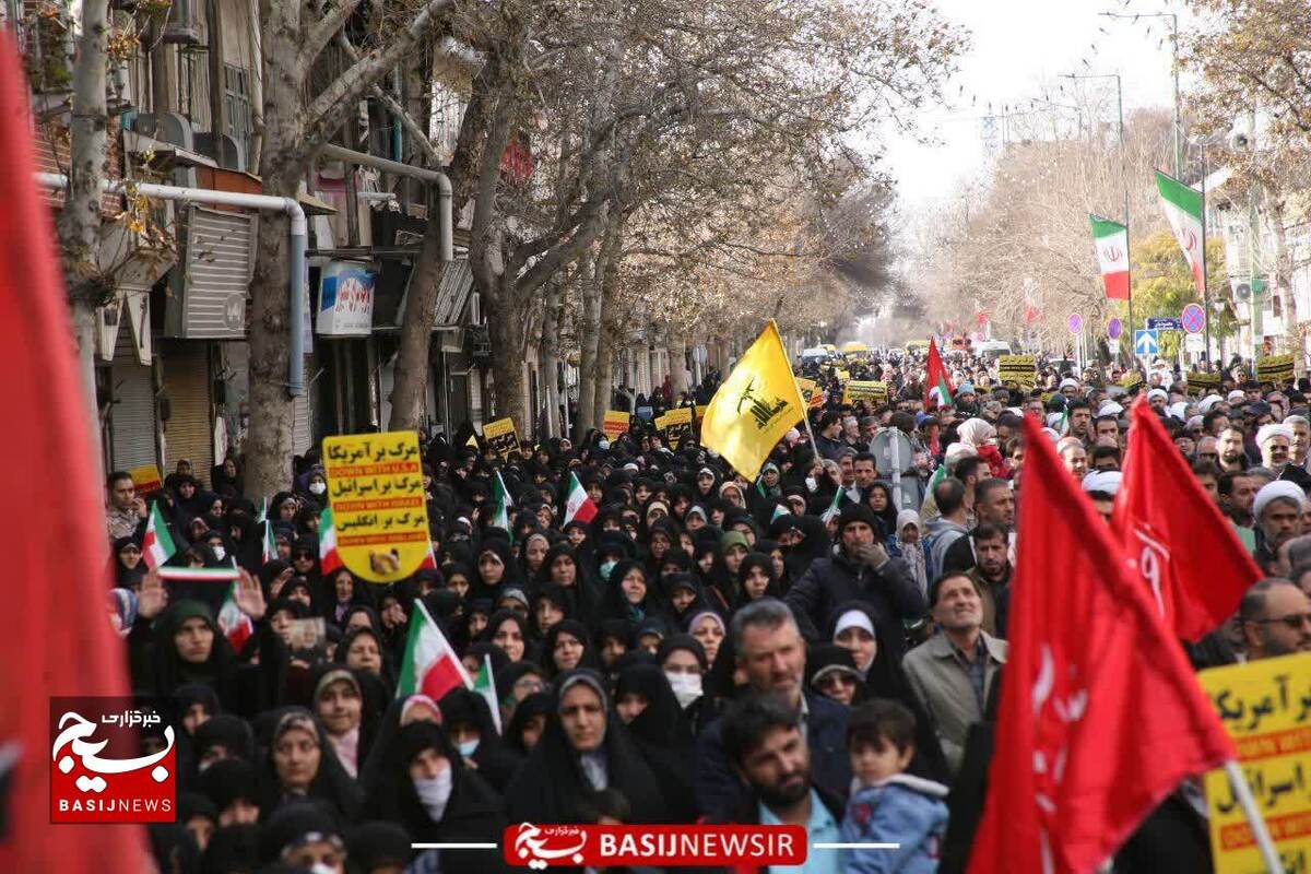 راهپیمایی اعلام انزجار از حادثه تروریستی کرمان در قزوین برگزار شد+تصاویر