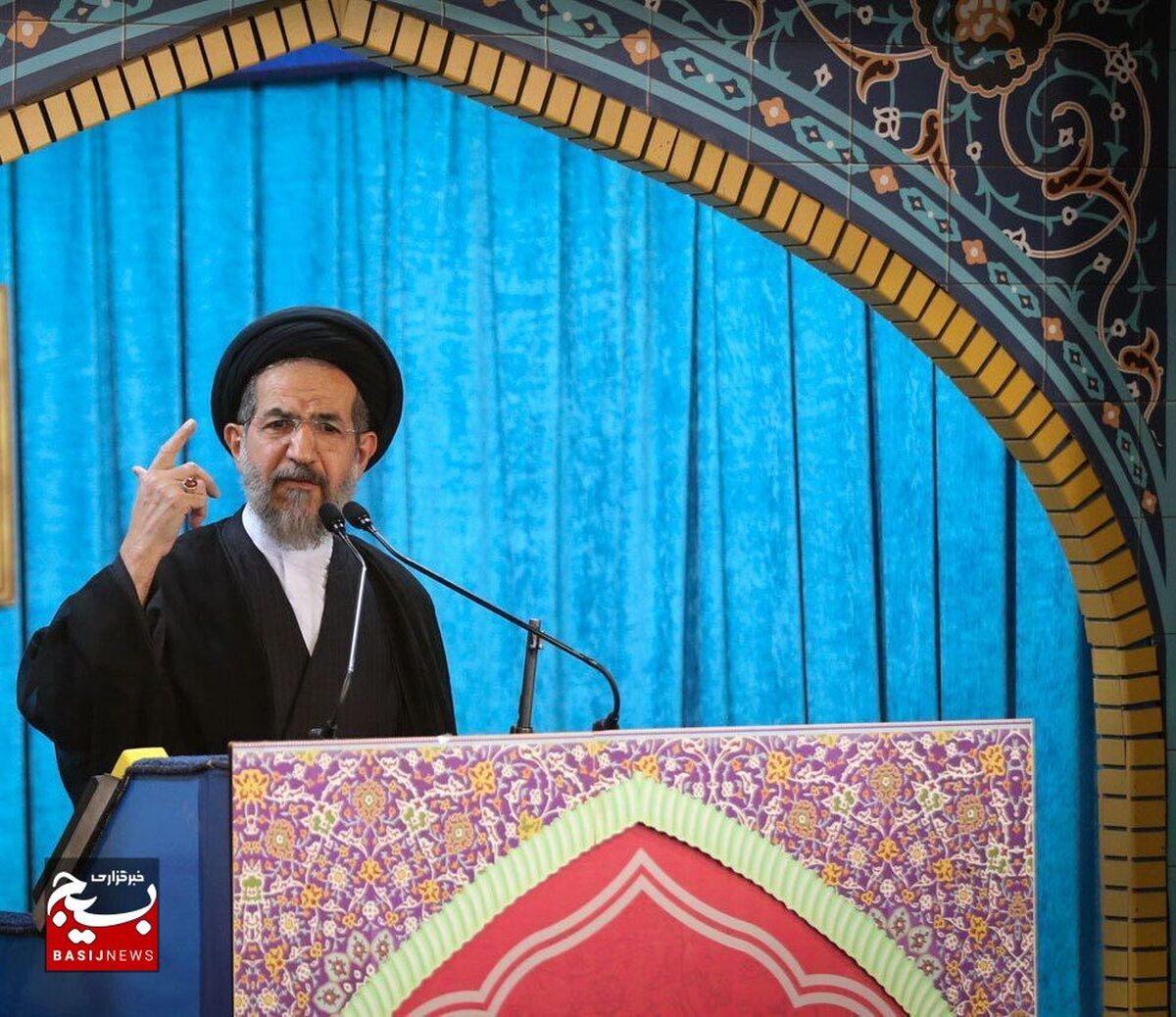 یمن تهدیدها را به فرصت تبدیل کرده است/حضور پرشور مردم پای صندوق‌های رأی زمینه‌ساز افزایش قدرت ملی