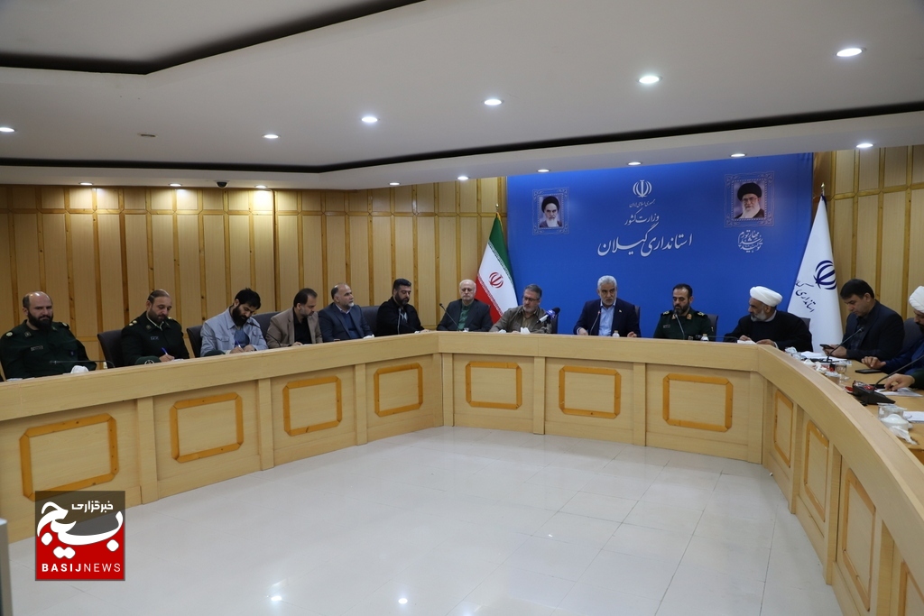دشمن برای ایجاد فضای ناامیدی در جامعه تلاش گسترده‌ای می‌کند