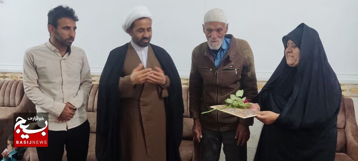 تقدیر از همسر شهید منا به مناسبت روز تکریم مادران و همسران شهدا در تنگستان
