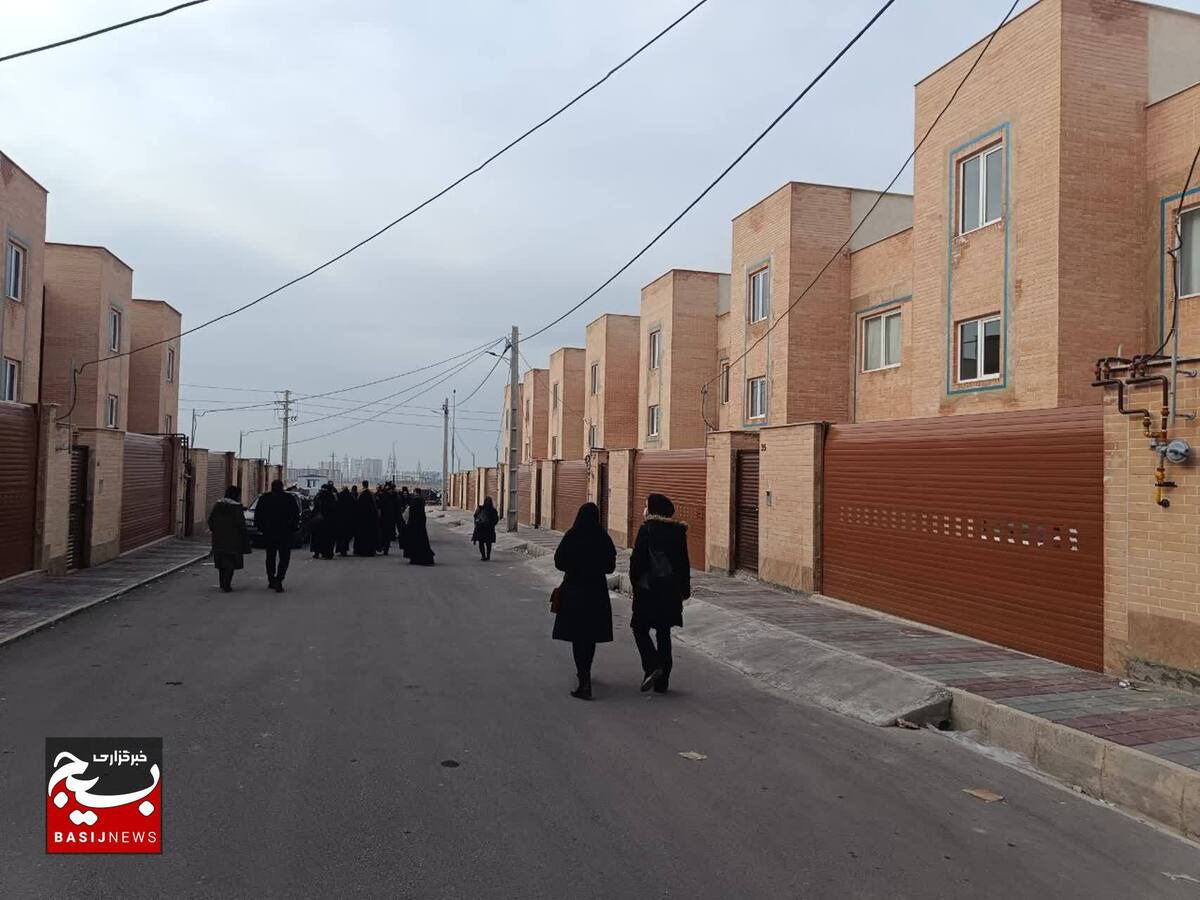 تور رسانه ای بازدید از پروژه های مسکن و راه استان قزوین برگزار شد