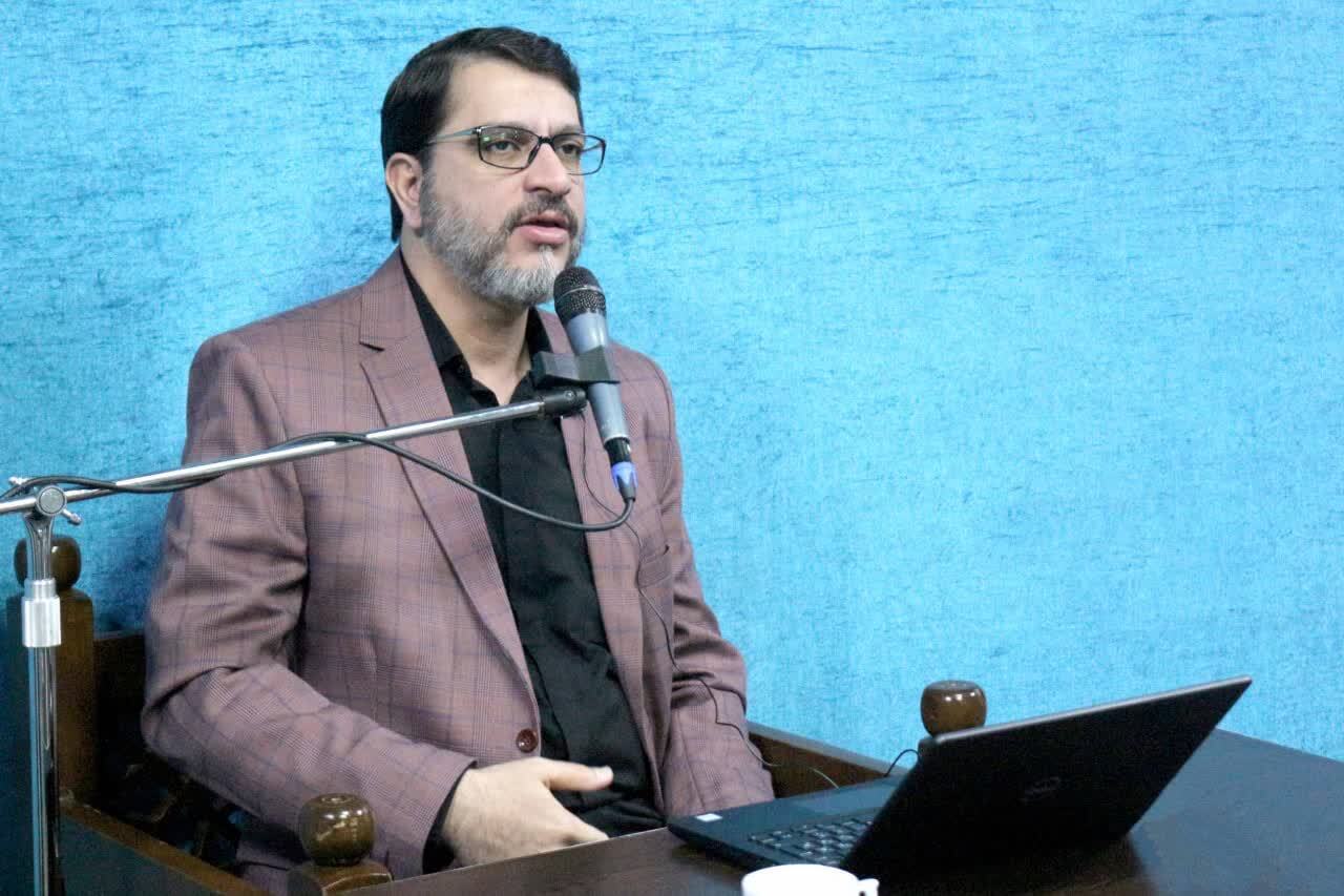 هر موقع دیدی دشمن در مقابلتان عربده می‌کشد بدانید که قدرتمندید