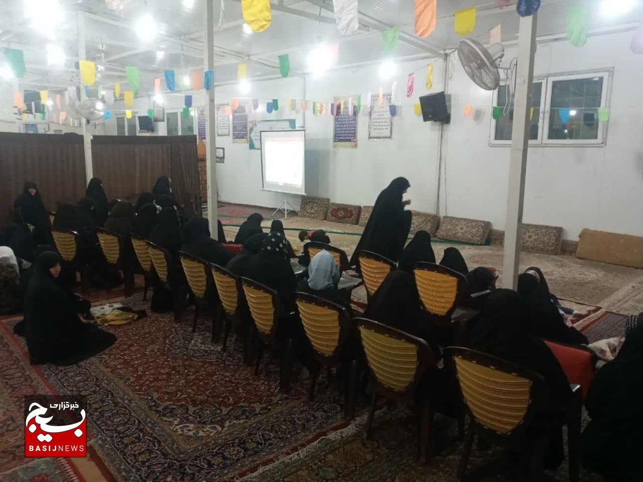 گفتمان، پرسش و پاسخ و روشنگری بر مدار حقیقت است
