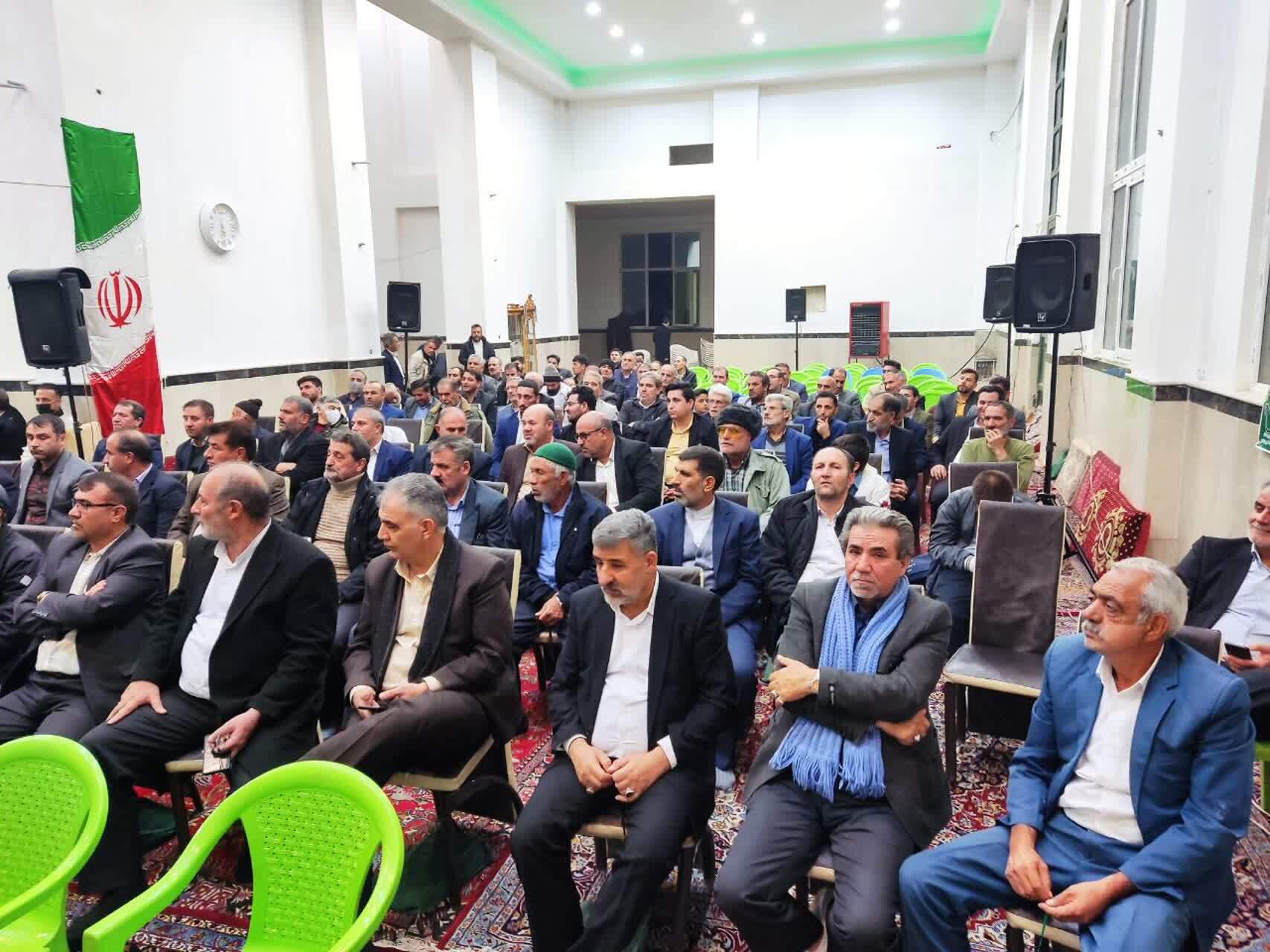 برگزاری همایش ستایشگران علوی در شهرستان بهارستان برگزاری همایش ستایشگران علوی در شهرستان بهارستان