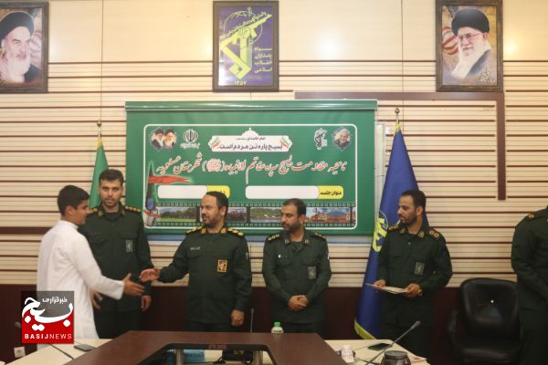 برگزاری مراسم تجلیل از برگزیدگان مسابقات فرهنگی و ورزشی فجر