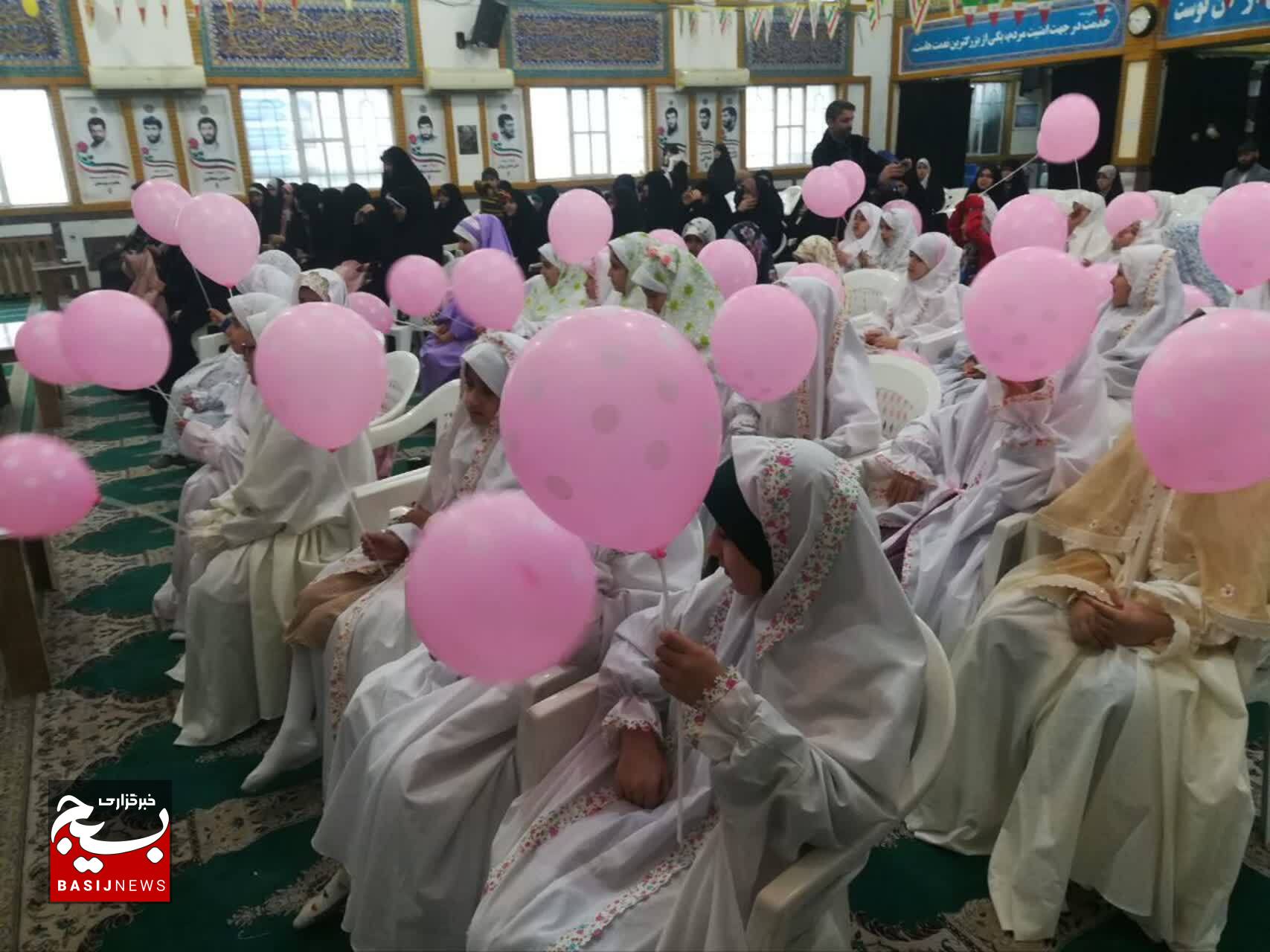 جشن تکلیف ۶۰ دختر نوجوان گیلان برگزارشد جشن تکلیف ۶۰ دختر نوجوان گیلان برگزارشد