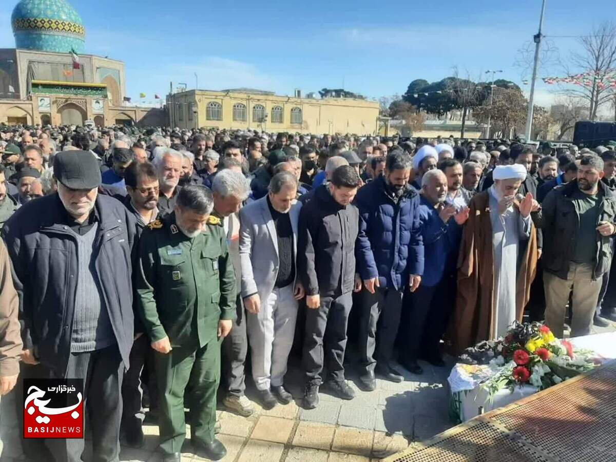 قزوینی ها، پیکر فرمانده غیور خود را تا خانه ابدی بدرقه کردند