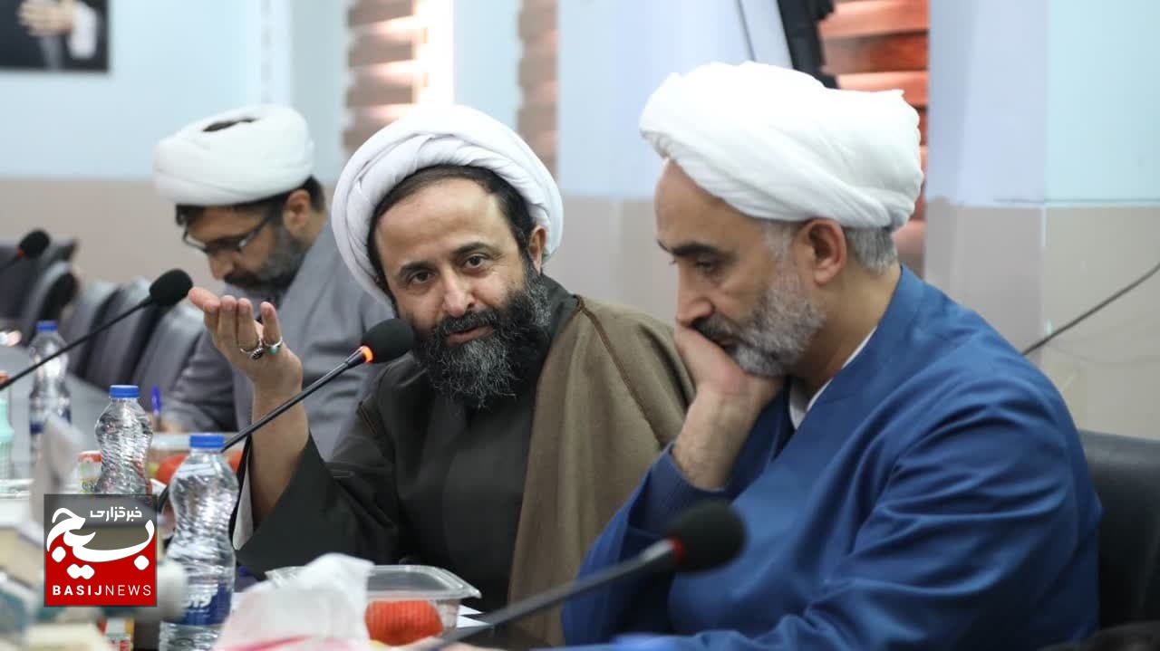 فصل دوم هیئت اندیشه ورز کانون های مساجد کشور برگزار شد