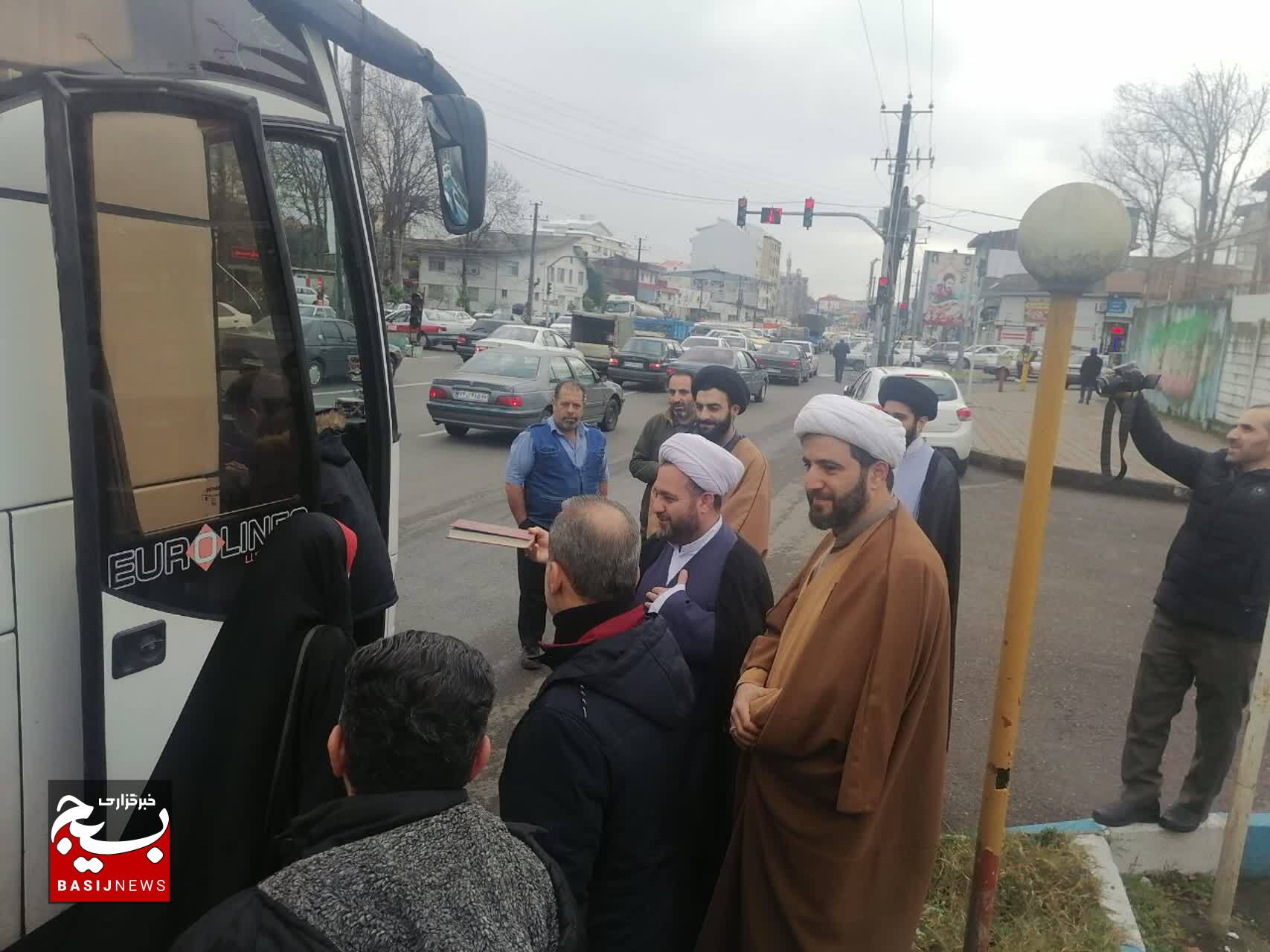 برترین های قرآنی استان گیلان به استان قم اعزام شدند برترین های قرآنی استان گیلان به استان قم اعزام شدند