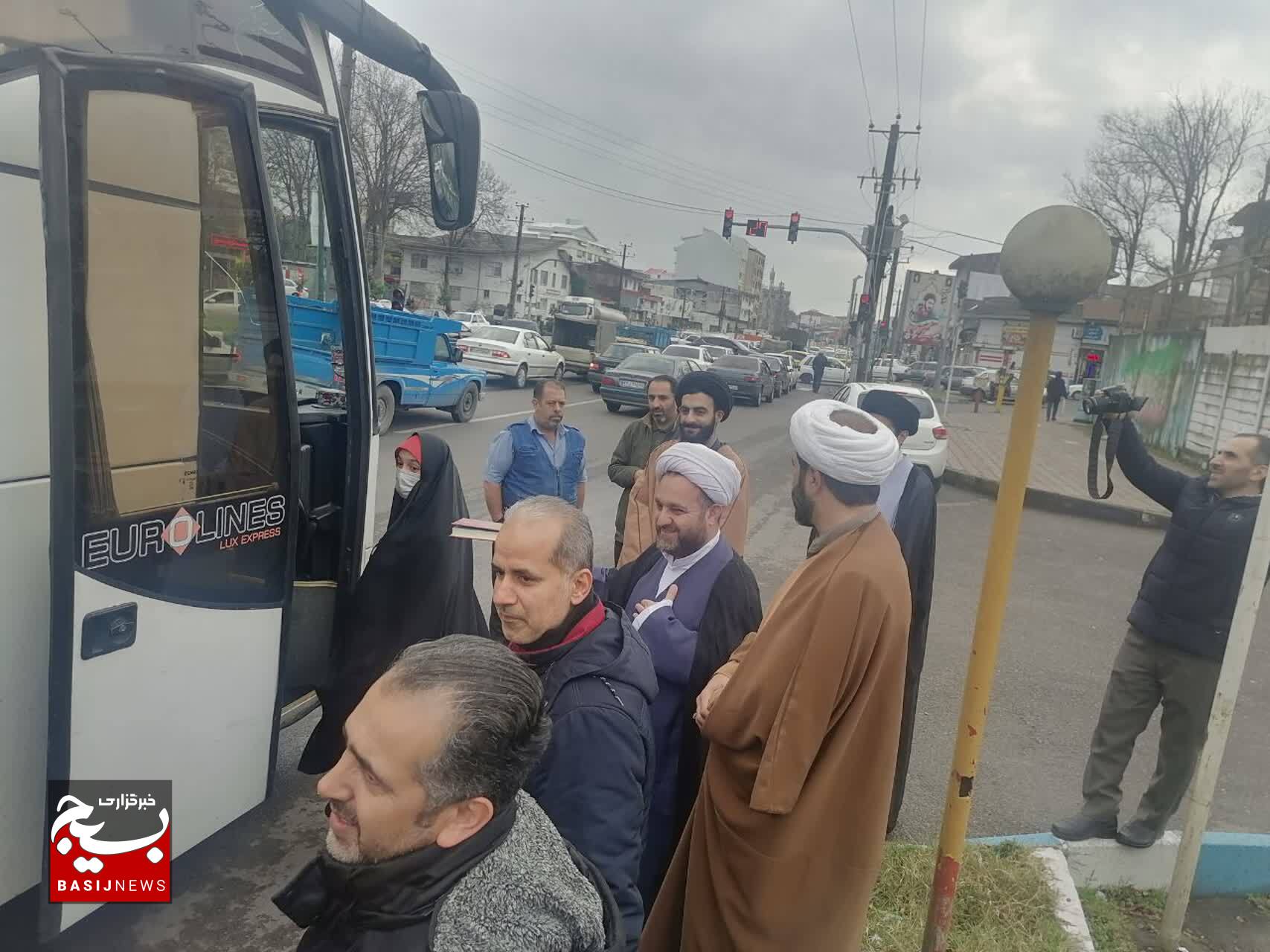 برترین های قرآنی استان گیلان به استان قم اعزام شدند برترین های قرآنی استان گیلان به استان قم اعزام شدند