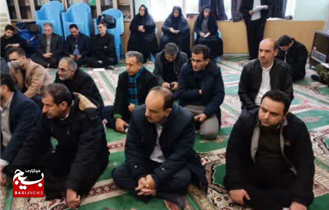 عزم بسیج در افزایش مشارکت مردم در حقیقت ایستادگی در جبهه مقاومت و مبارزه با دشمنان است عزم بسیج در افزایش مشارکت مردم در حقیقت ایستادگی در جبهه مقاومت و مبارزه با دشمنان است