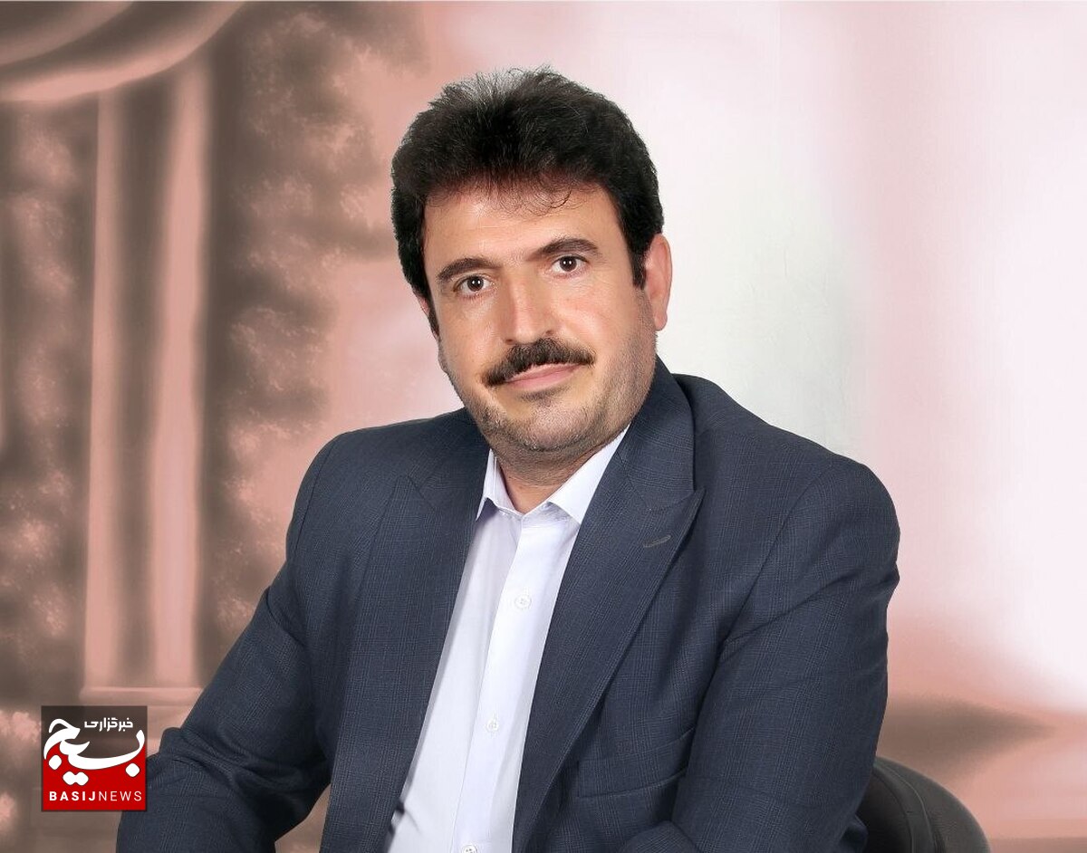 مطالعه رابطه هوش معنوی با رفتار شهروندی و تعهد سازمانی معلمان