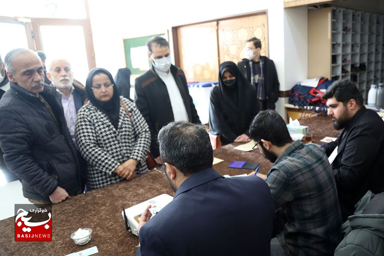 ۸۵ هزار نفر در استان اردبیل رای دادند ۸۵ هزار نفر در استان اردبیل رای دادند