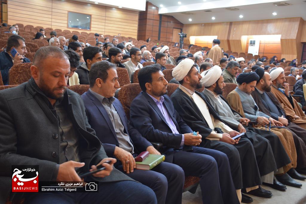 برگزاری همایش استانی نقش مردم در هندسه مراسم و مناسبت‌های انقلاب اسلامی در یاسوج / تجلیل از فعالان مردمی