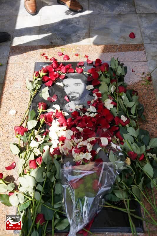 ادای احترام جامعه دانشگاهی و دانشجویی کهگیلویه و بویراحمد به شهید طیب