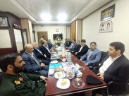 حضور هیئت رئیسه اتاق اصناف ایران، دبیر کل و مشاورین اتاق در دفتر سردار حسن‌پور